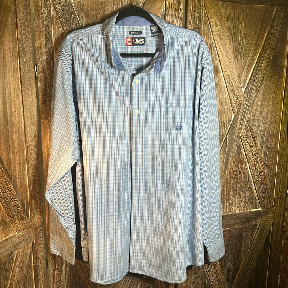 XXL Chaps blue plaid long sleeve button down in like new condition